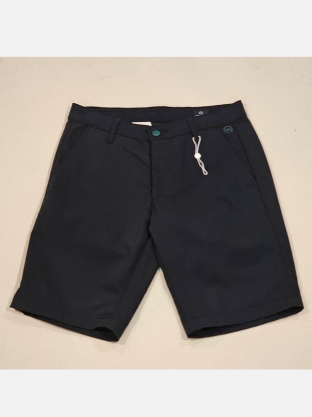 AG Adriano Goldschmied Canyon Shorts 31R